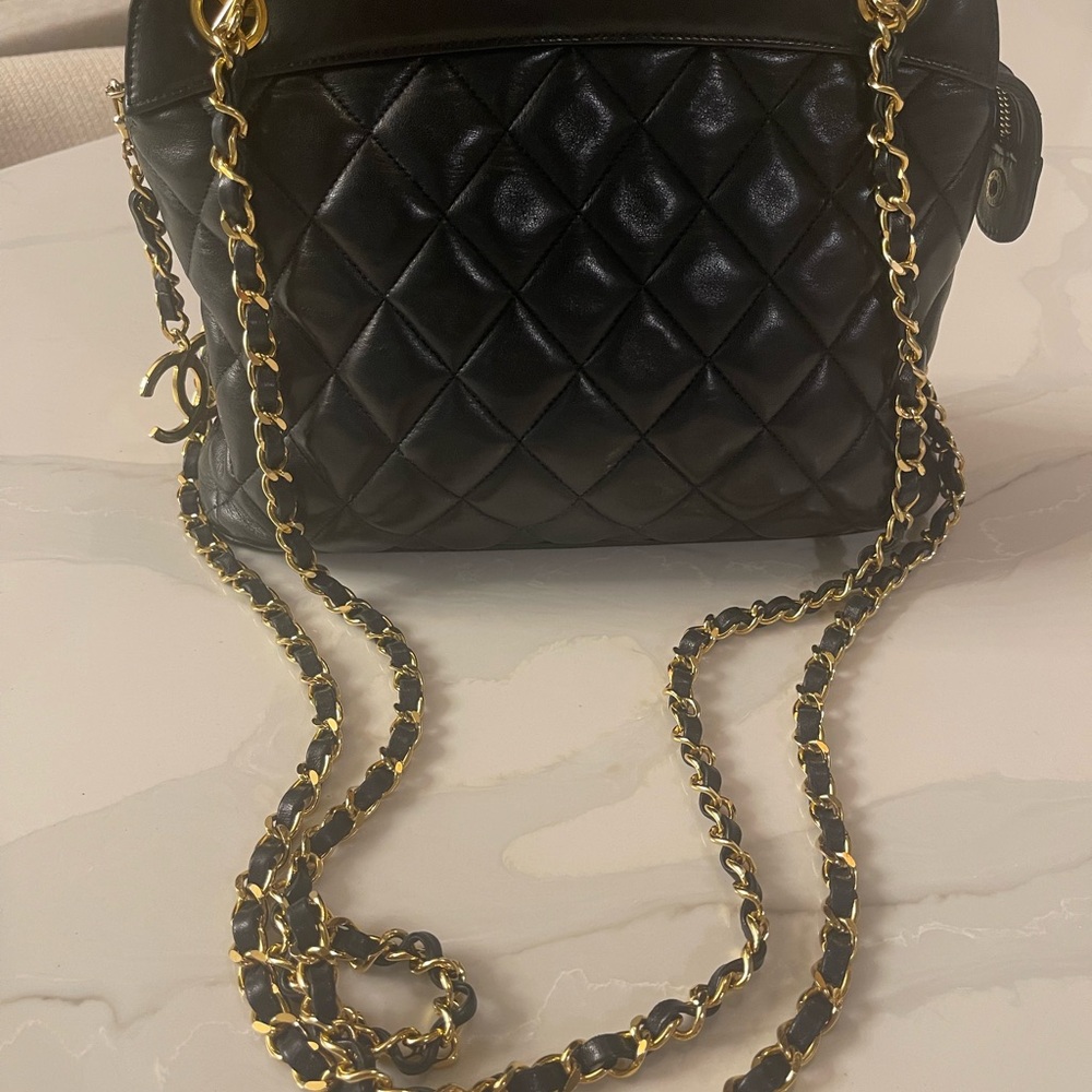 Authentic Chanel Matelasse lambskin Quilted Vintage Shoulder Bag